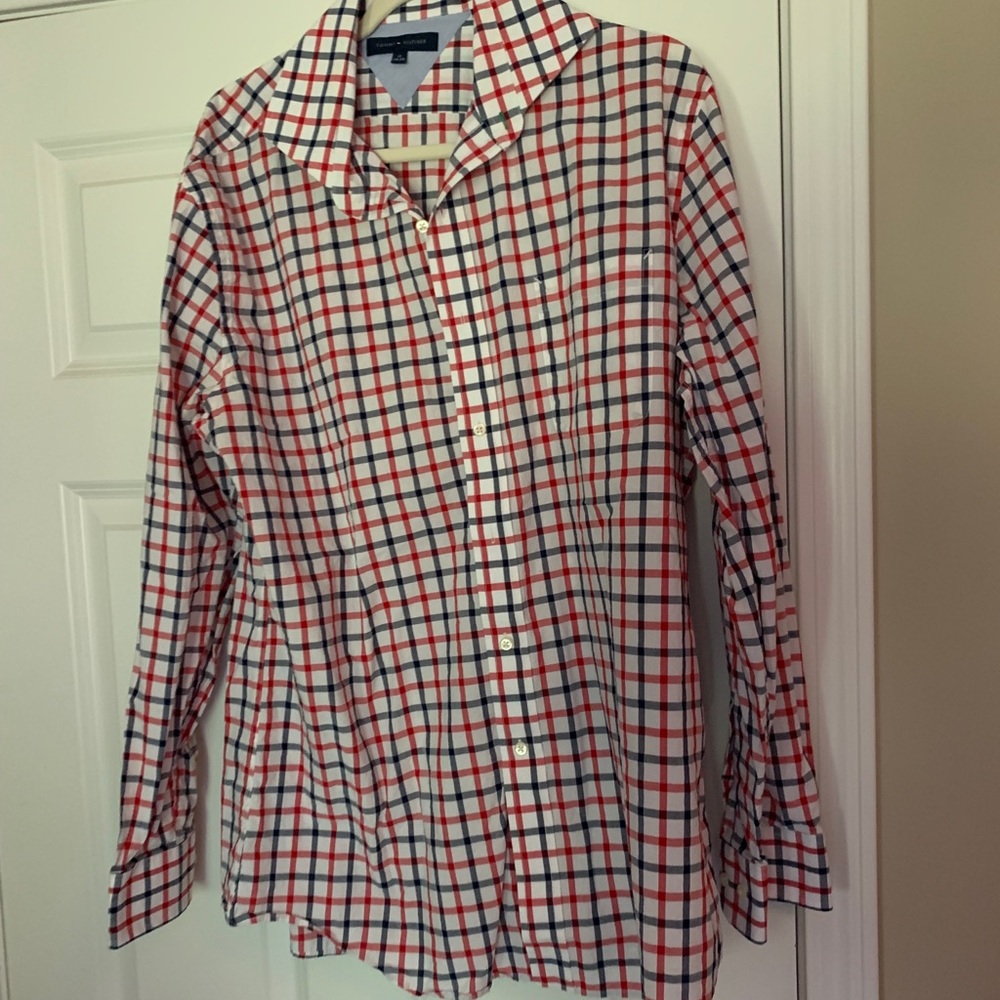 Men’s dress shirt